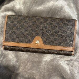 EUC Celine Long Wallet with Kisslock COA Included